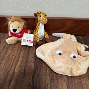 Cuddly Safari Friends Plush Set - Lion, Giraffe, and Stingray